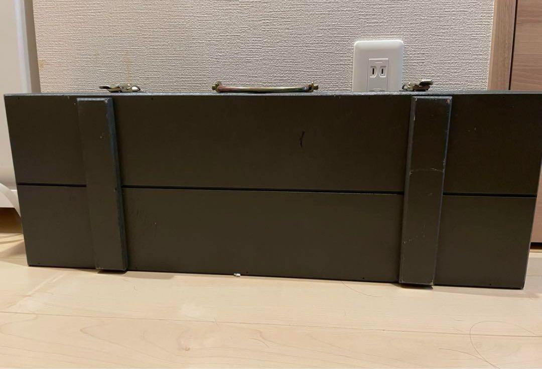 レッドアーミー カラシニコフ ウォッカ 手提げ型木箱入り 40度 1000ml
