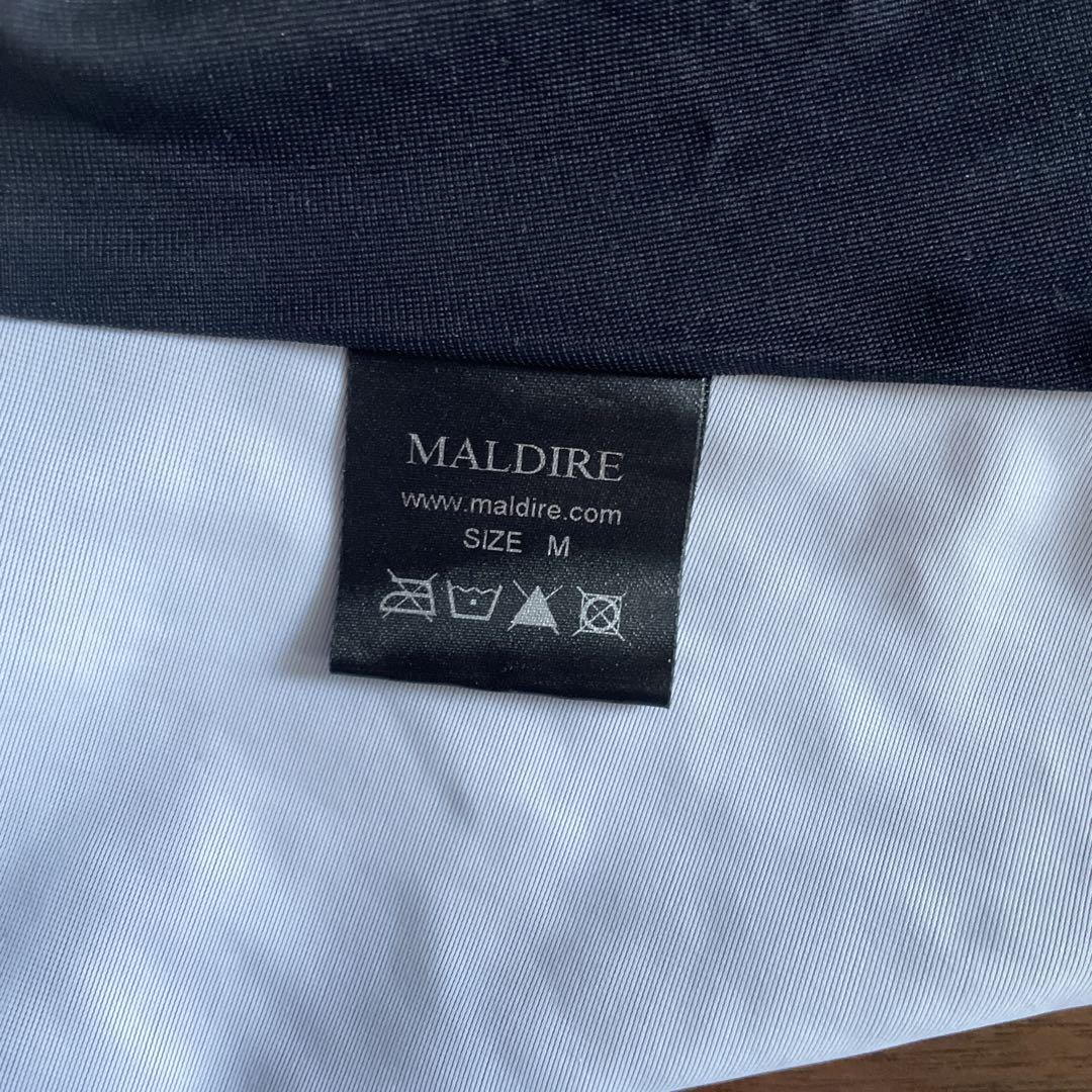 超美品　MALDIRE