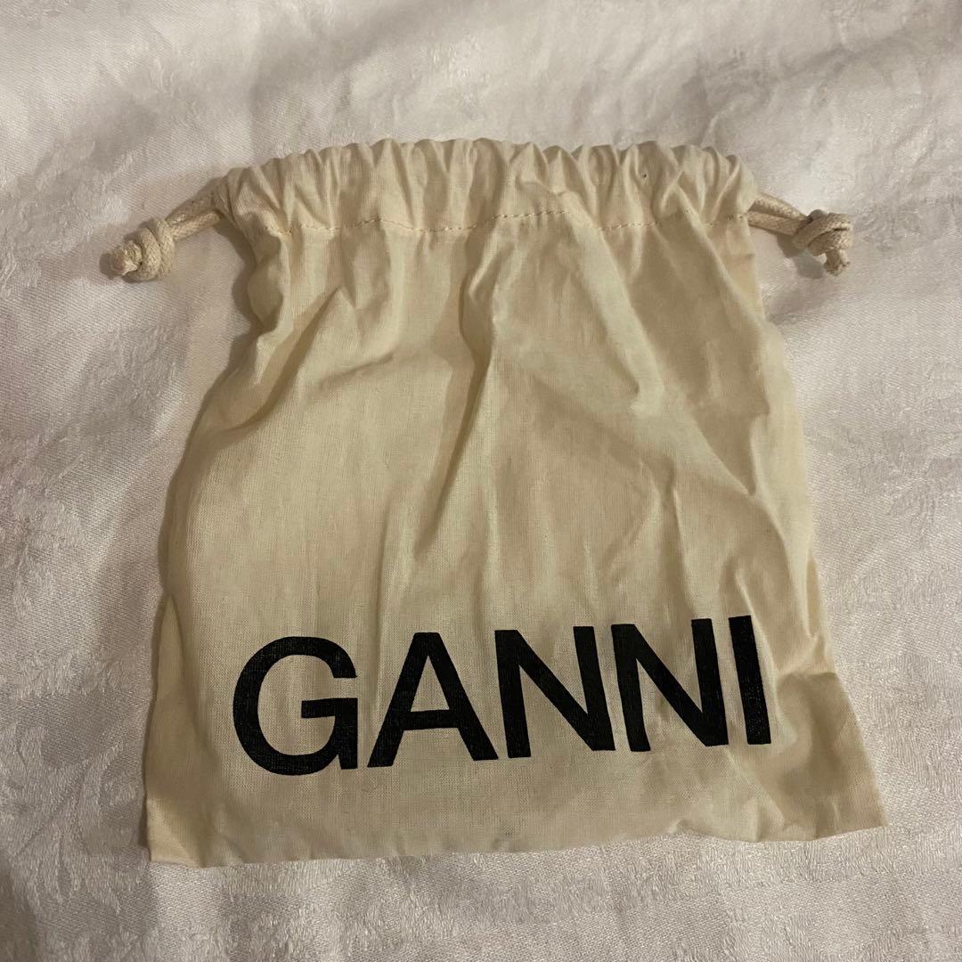 Ganni kitten zipped coin purse Ganni kitten zipped coin purse