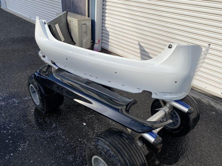 レクサス GSF リヤバンパー パールホワイト