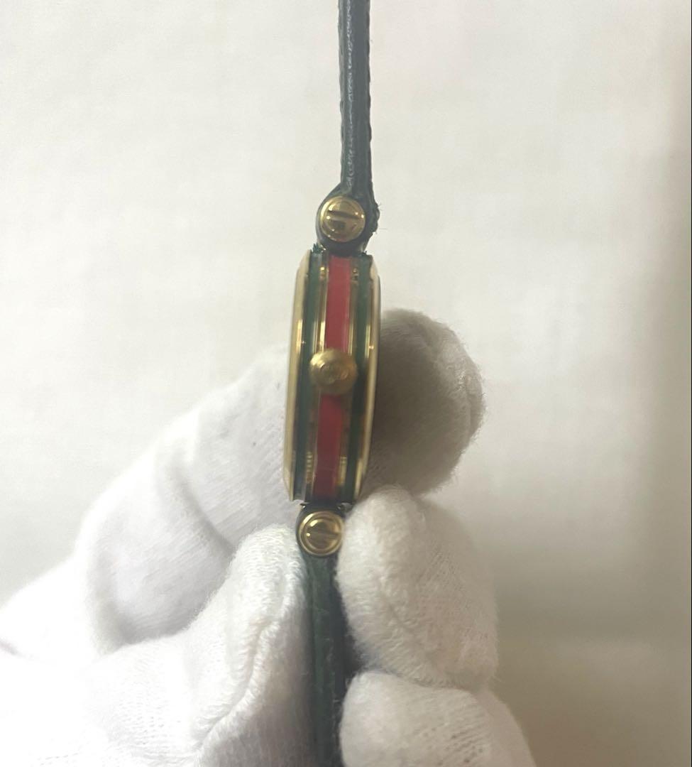 GUCCI グッチ シェリーラインベゼル QZ 白✕グリーン文字盤 腕時計