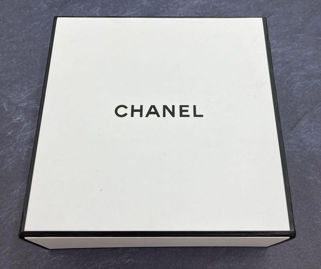 CHANEL シャネル 空き箱のみ ギフトボックス - メルカリ