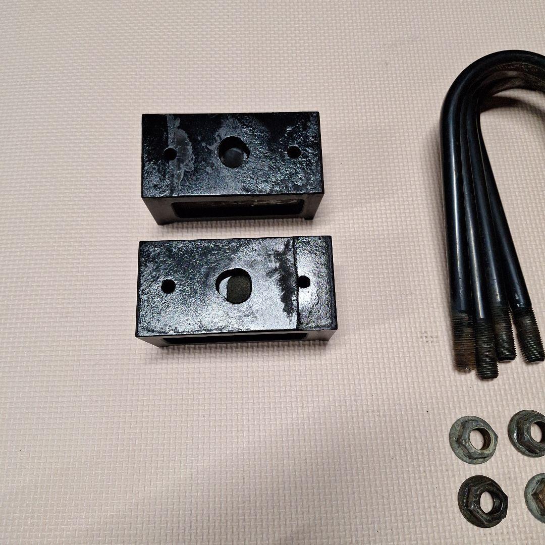 ハイエース　200系　玄武　ゲンブ　ダウンブロック　２インチ(５cm)　格安