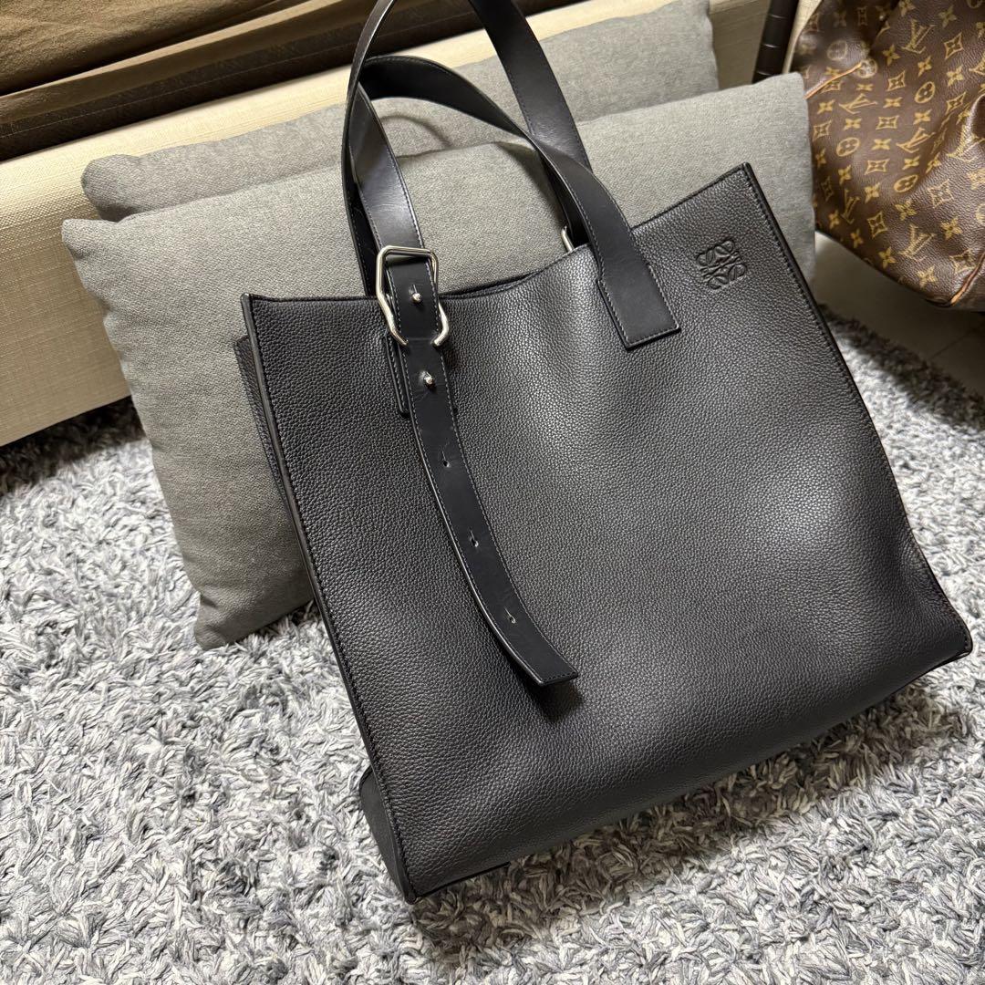 ロエベ LOEWE バックル トートバッグ