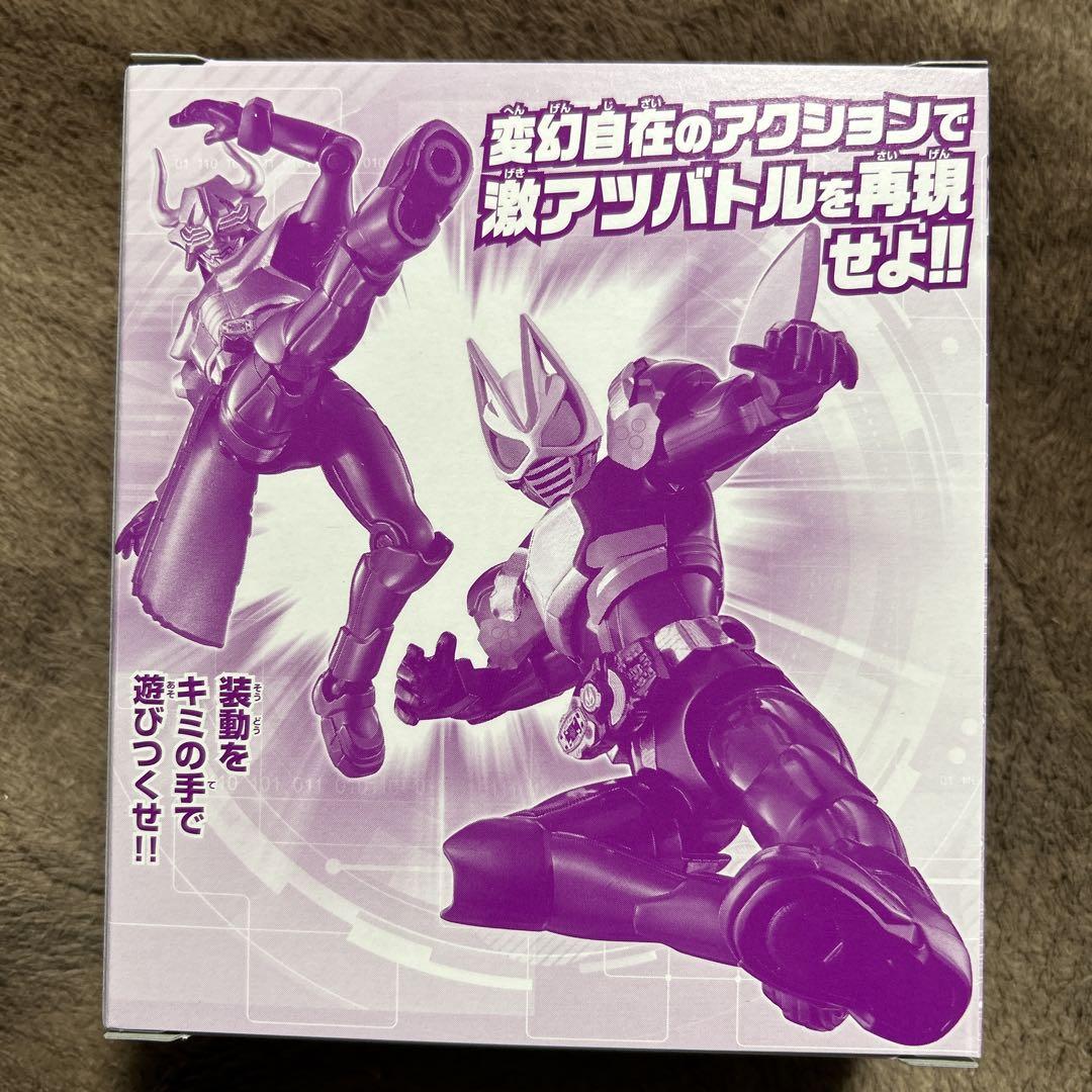 【新品未開封】装動 仮面ライダーギーツ　龍騎フォーム　バッファ王蛇フォーム 装動 仮面ライダーギーツ 龍騎フォーム 仮面ライダーバッファ 王