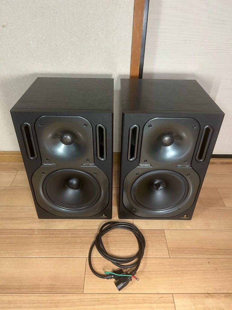 べリンガー インチ2-Wayパワードモニタースピーカー TRUTH B2031A
