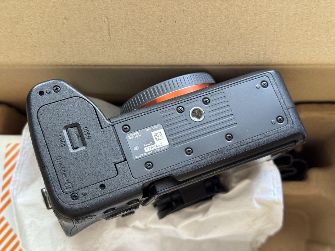 【美品・安心動作品】SONY α7 IV ボディ ILCE-7M4