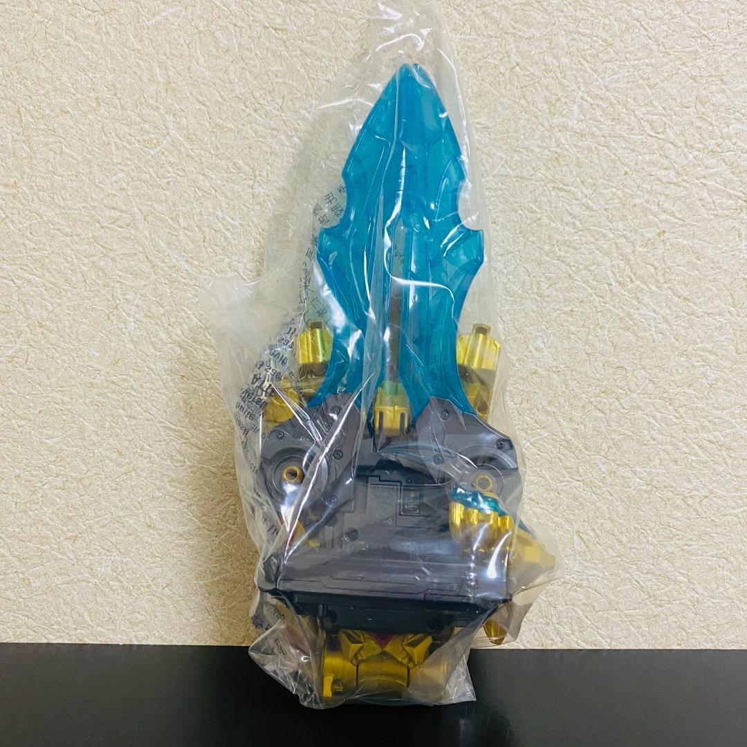 【新品】 BANDAI DXテガソード ナンバーワン戦隊 ゴジュウジャー