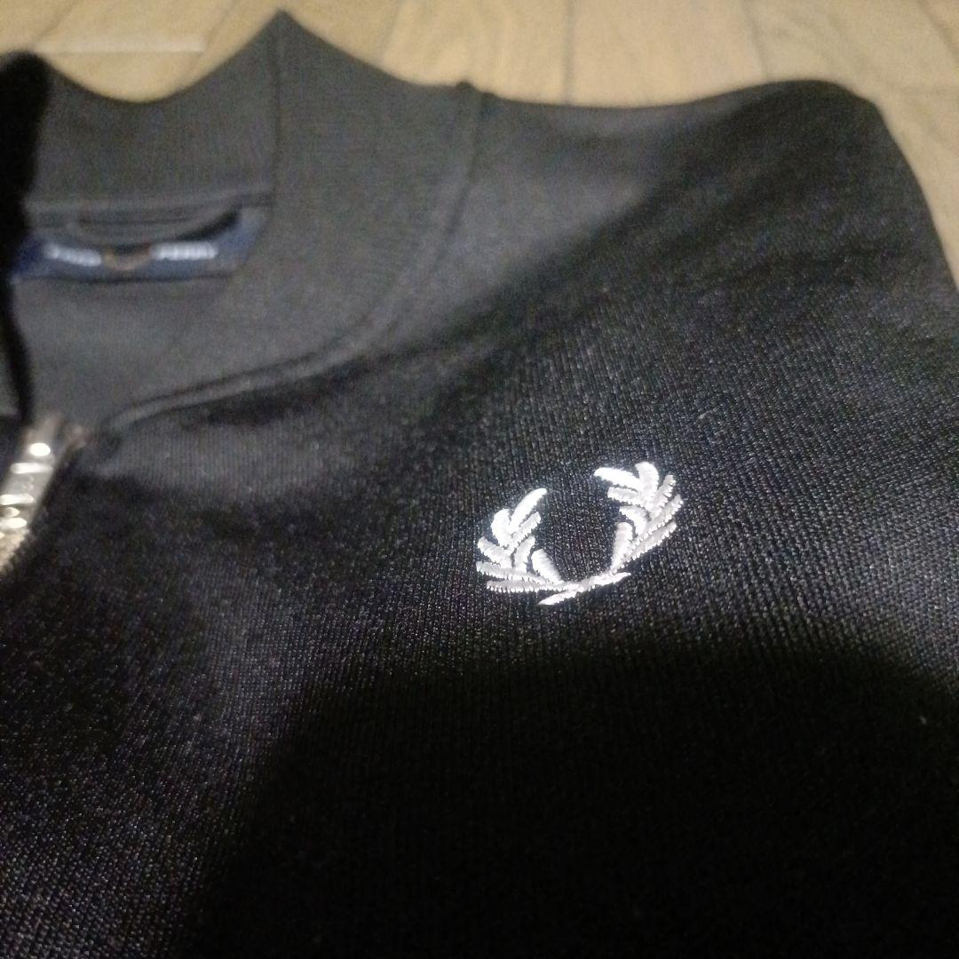 FRED PERRY ジップアップジャケット UK 10 FRED PERRY ジップアップジャケット UK 10
