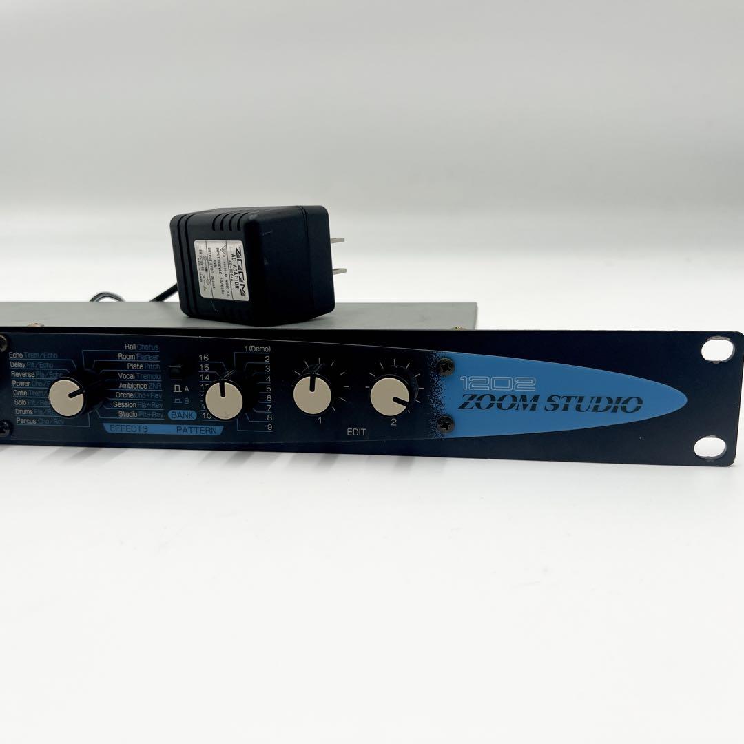 ZOOM マルチエフェクター STUDIO 1202 本体 説明必読 動作確認済 ZOOM STUDIO 1202新品 通販