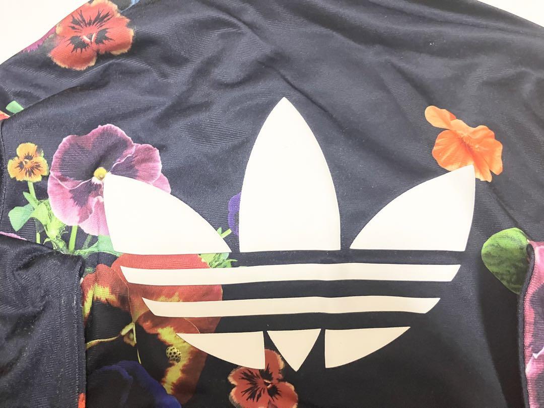 廃盤adidas FLORAL BURST FIREBIRD TRACK TOP