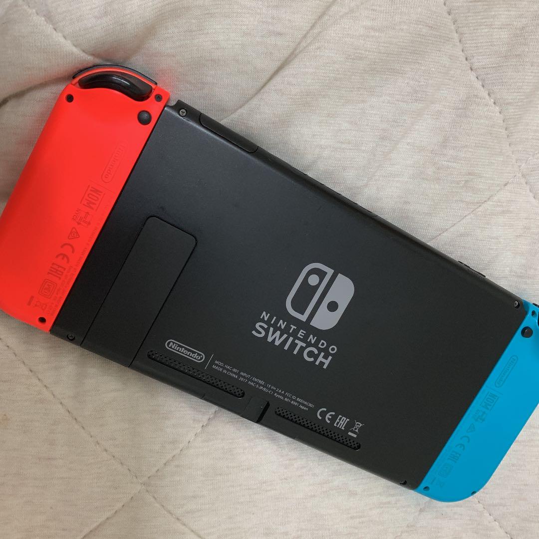 再入荷安い 任天堂Switch旧型本体 左コントローラーに不具合あり 2jf4g-m81066264639 中古 人気新品