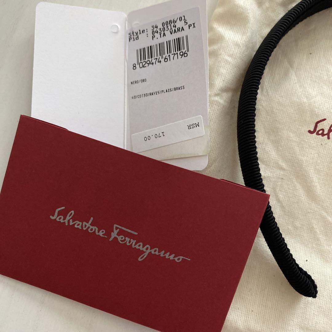 フェラガモ Ferragamo カチューシャ