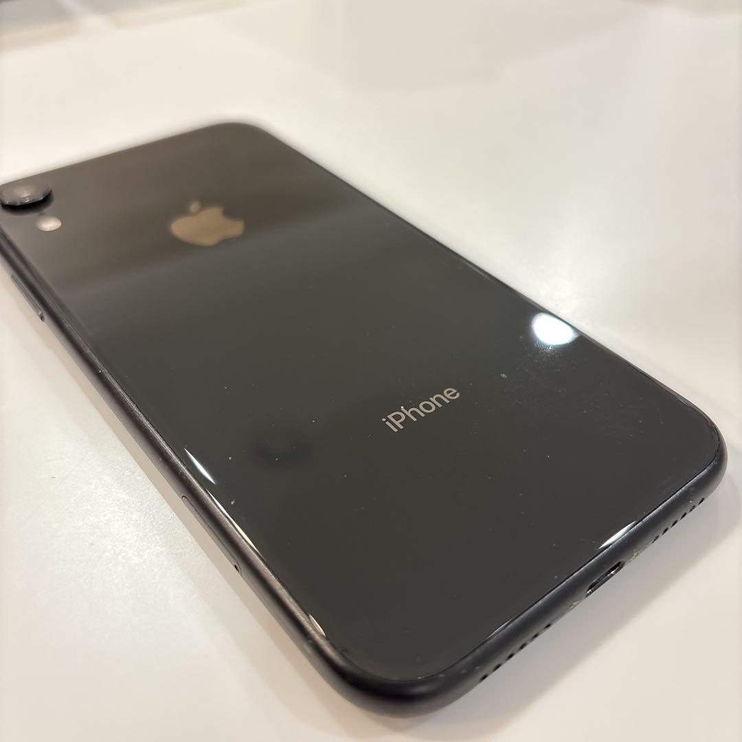 Apple iPhone XR ブラック 本体