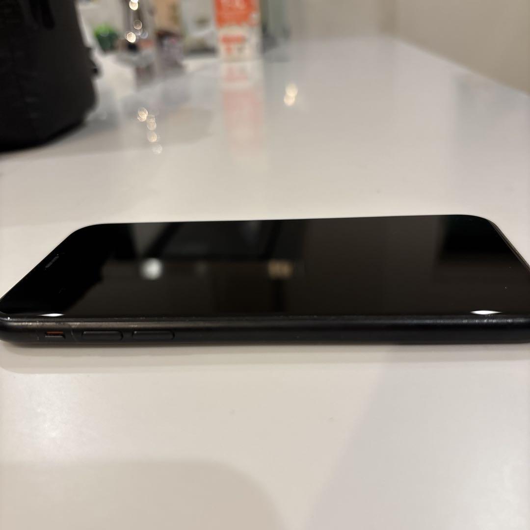 Apple iPhone XR ブラック 本体