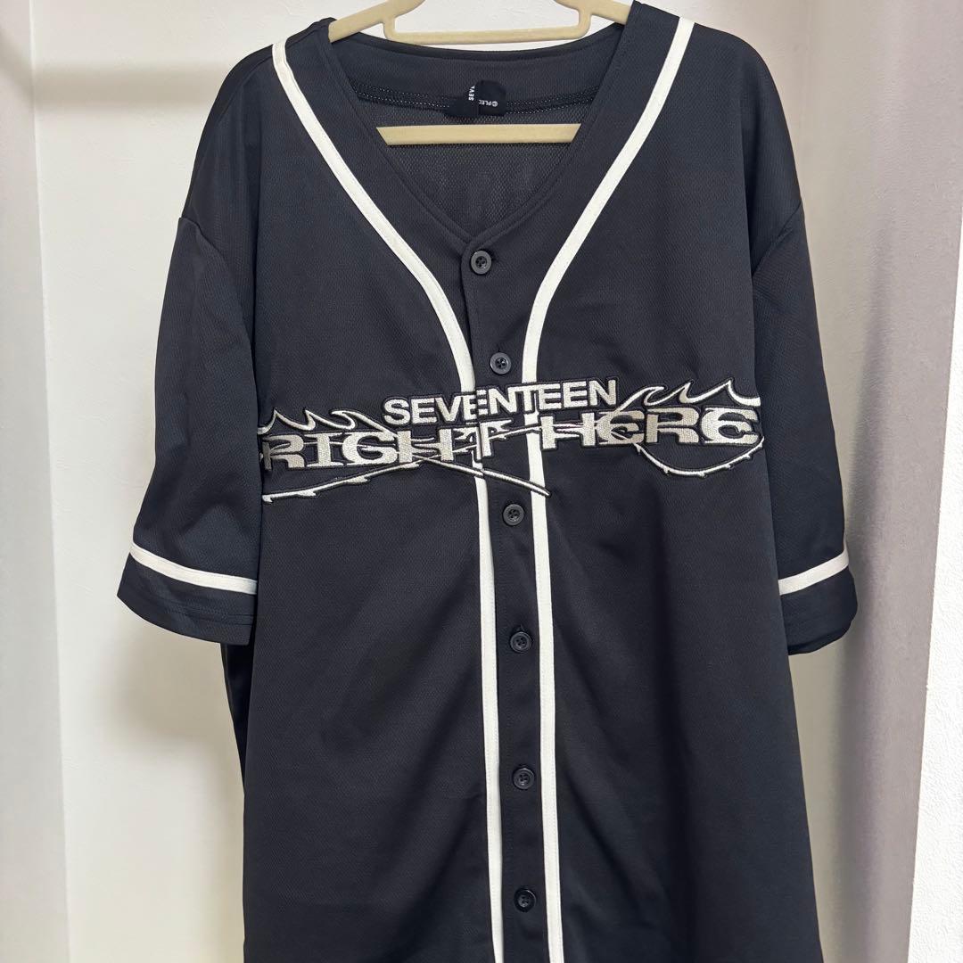 SEVENTEEN JEONGHAN ジョンハン ユニフォームTシャツ - メルカリ