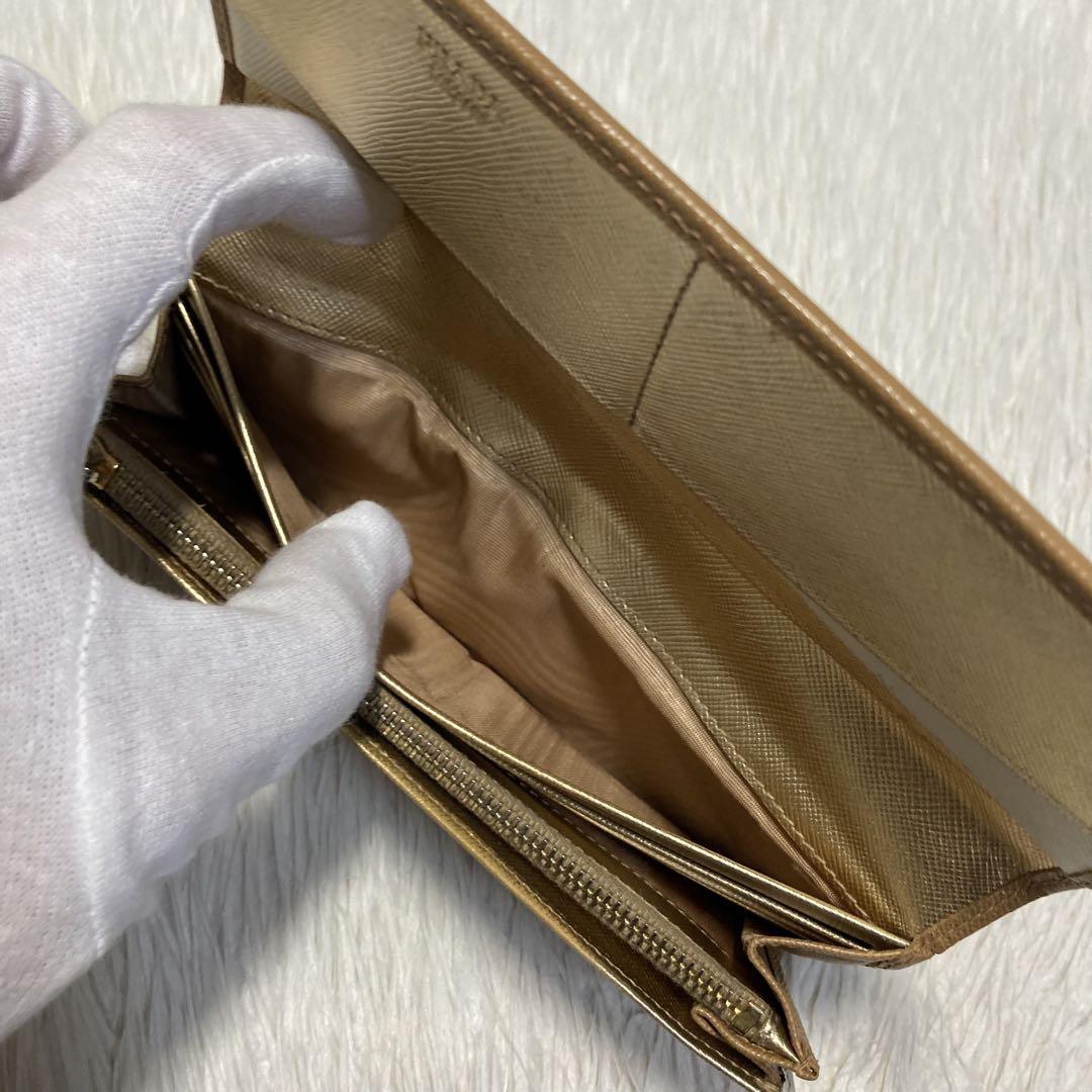 希少早い者勝ち　PRADA プラダ　長財布　ロング　ベージュ　ゴールド　バイカラ