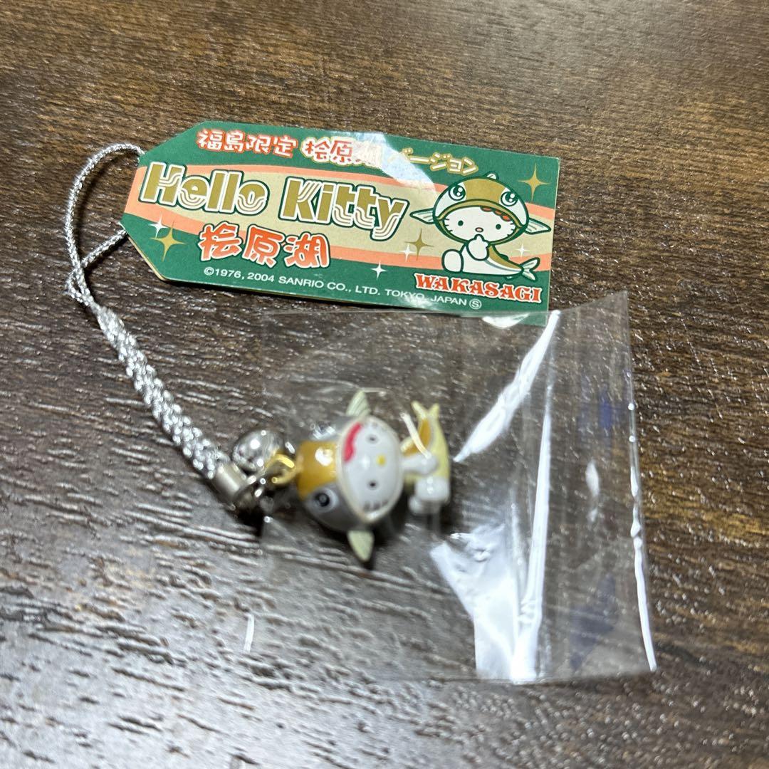 レア　ご当地キティ　加賀限定　九谷焼　HELLO KITTY 根付け　ストラップ ご当地キティ 加賀限定 九谷焼バージョン ストラップ - メルカリ