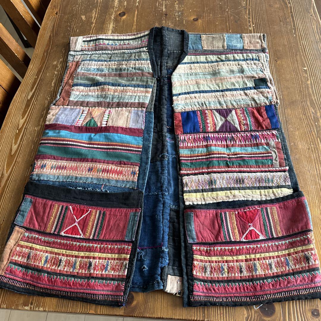 タイの古布で作ったベスト