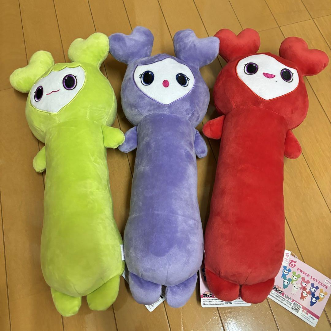 GiGO限定 TWICE のびふにゃBIGぬいぐるみ サナ チェヨン