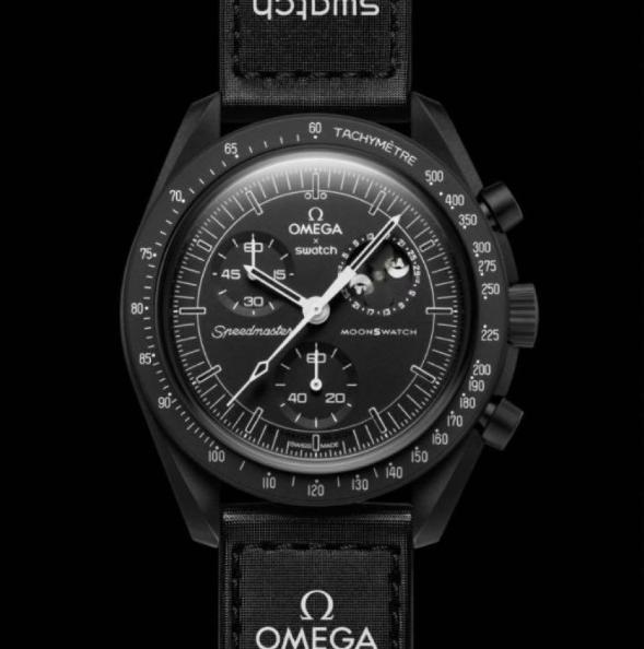 Mission To The Moonphase Black SO33B700