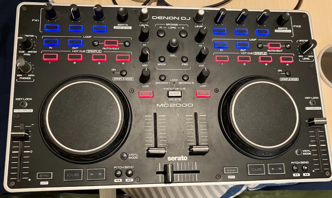 DENON DJ コントローラー　MC2000 USBケーブル付き