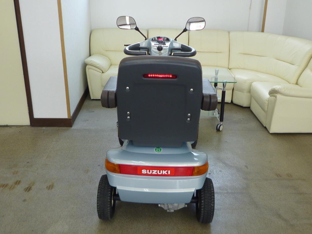 ほぼ全国送込♪ セニアカー(バッテリー85％良好)電動四輪車いす