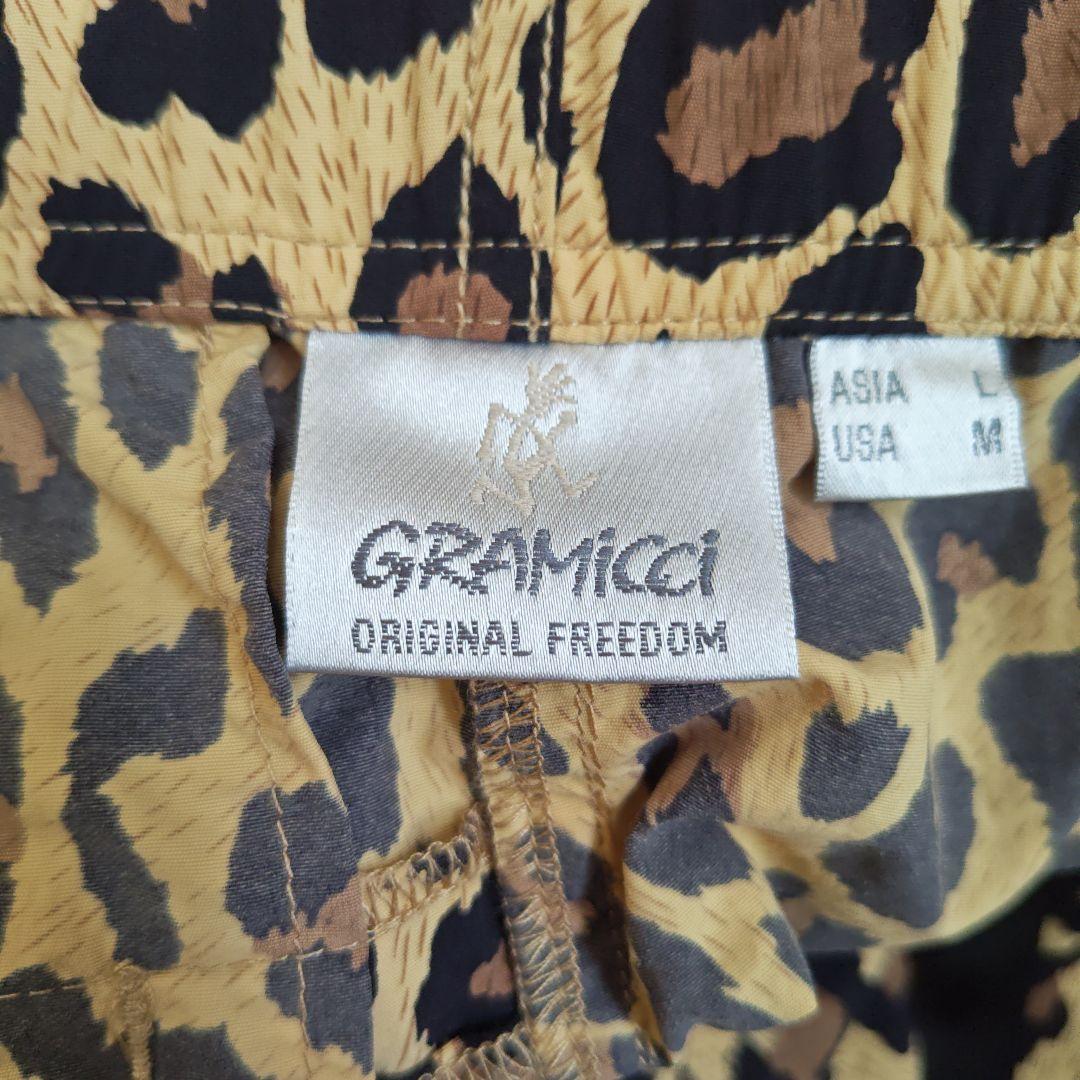GRAMICCI　シェル パッカブル ショーツ