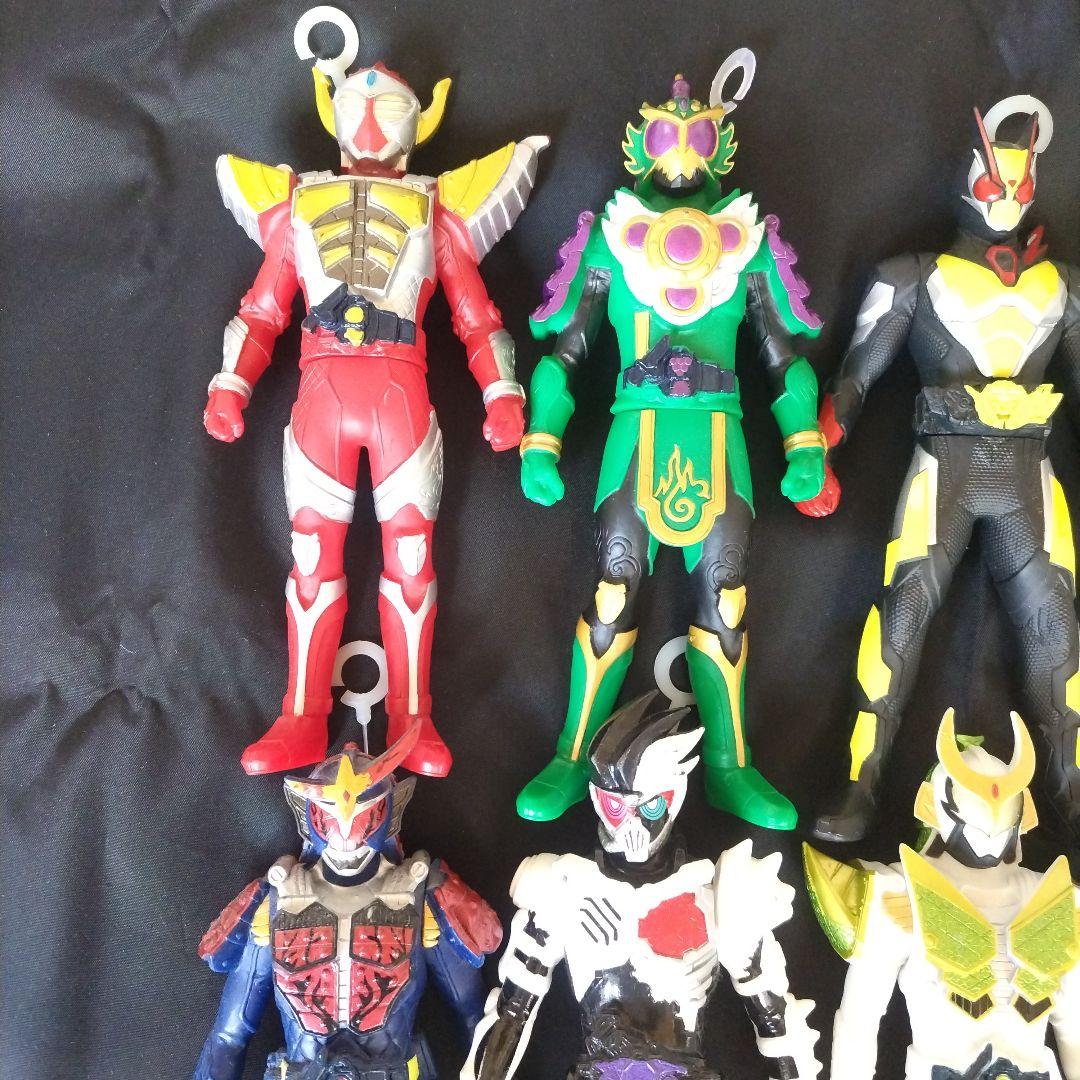 人気仮面ライダー 17cmソフビ10体まとめ売り - メルカリ