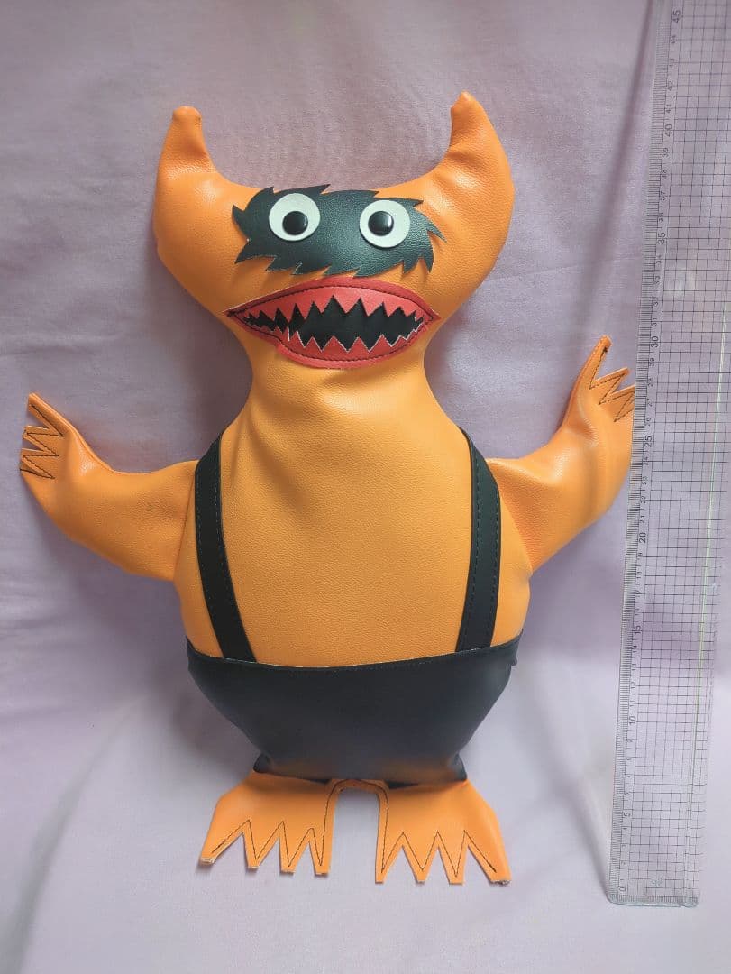 ナウガモンスター イームズ 人形 ブラッシュドール ナウガやや傷や汚れあり