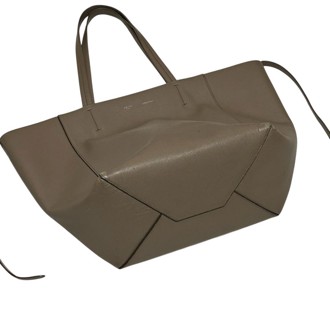 お値下中　CELINE セリーヌ カバ ファントム スモール 175543YNF お値下中 CELINE セリーヌ カバ ファントム スモール 175543YNF