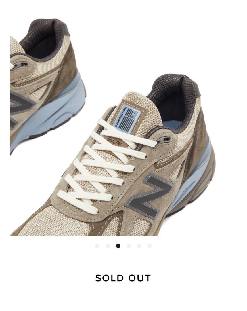 セール中　AURALEE x New Balance 990V4