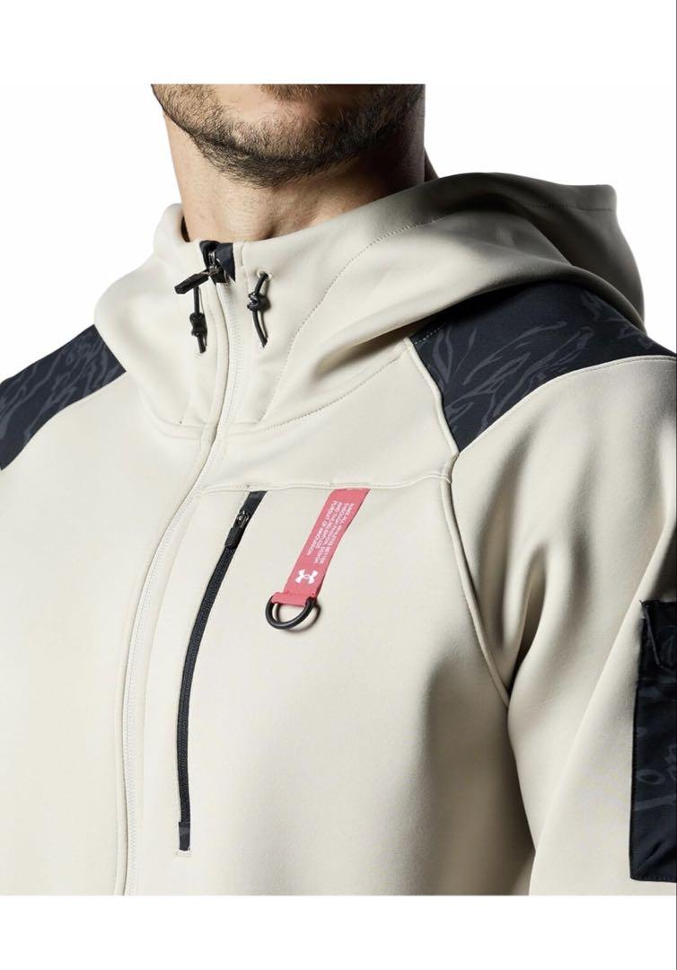 UNDER ARMOUR トレーニングウェア　セットアップ　上下セット
