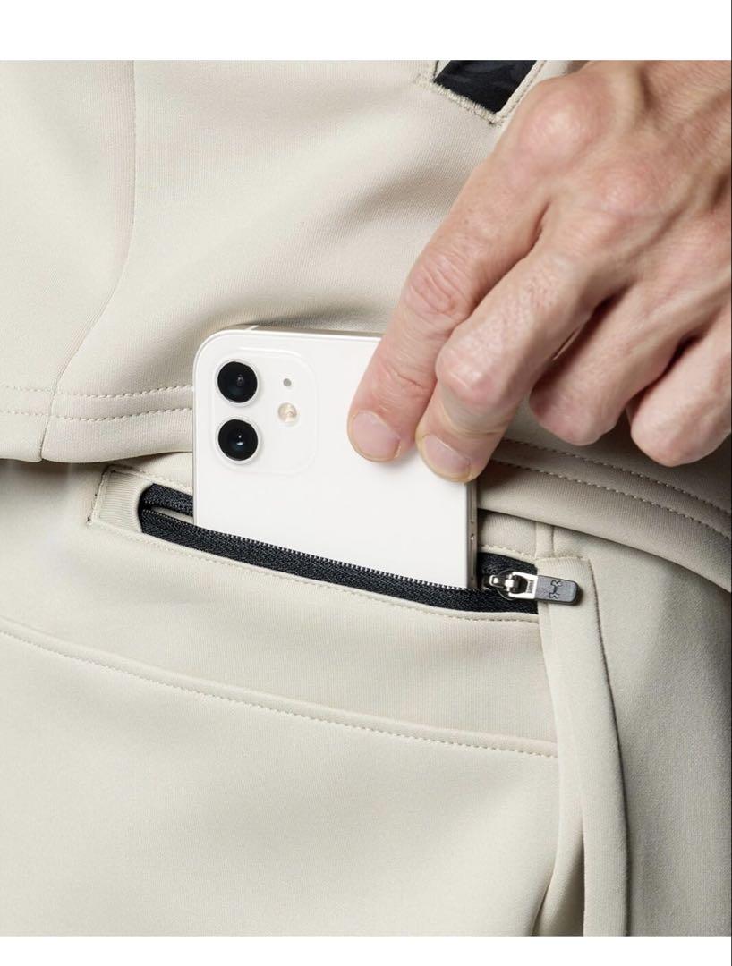 UNDER ARMOUR トレーニングウェア　セットアップ　上下セット