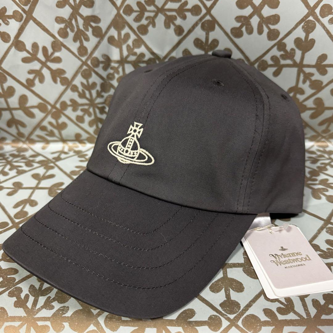 VivienneWestwood オーブ チャコールグレー キャップ