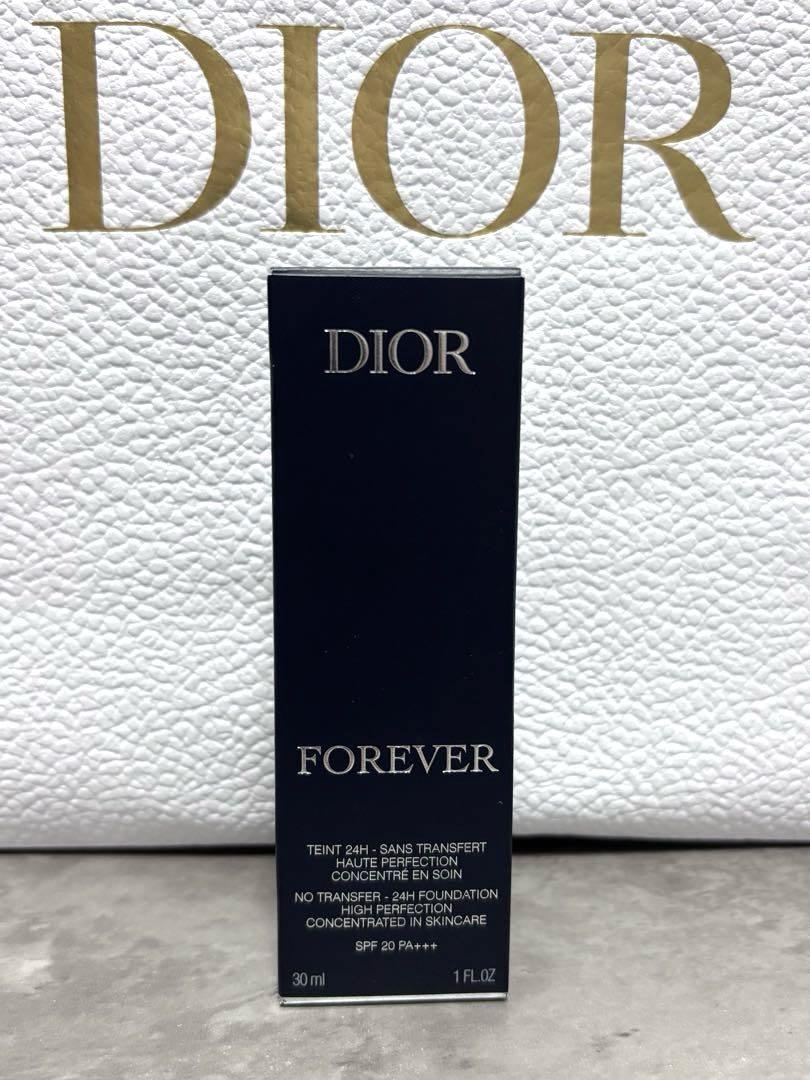 Dior ディオールスキン フォーエヴァー フルイド マット 1N
