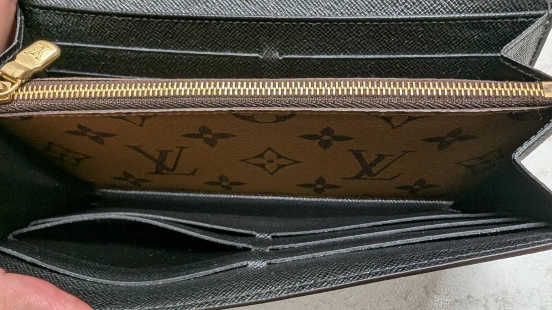 【LV】　ルイヴィトン　モノグラム　ジャイアント　ポルトフォイユ　サラ
