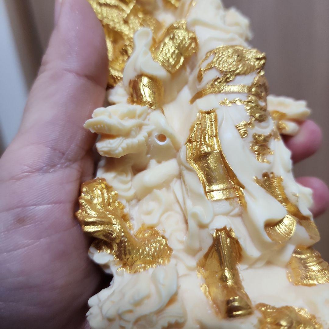 九頭龍と武神 関羽 象牙椰子の神像 置物 約20cm