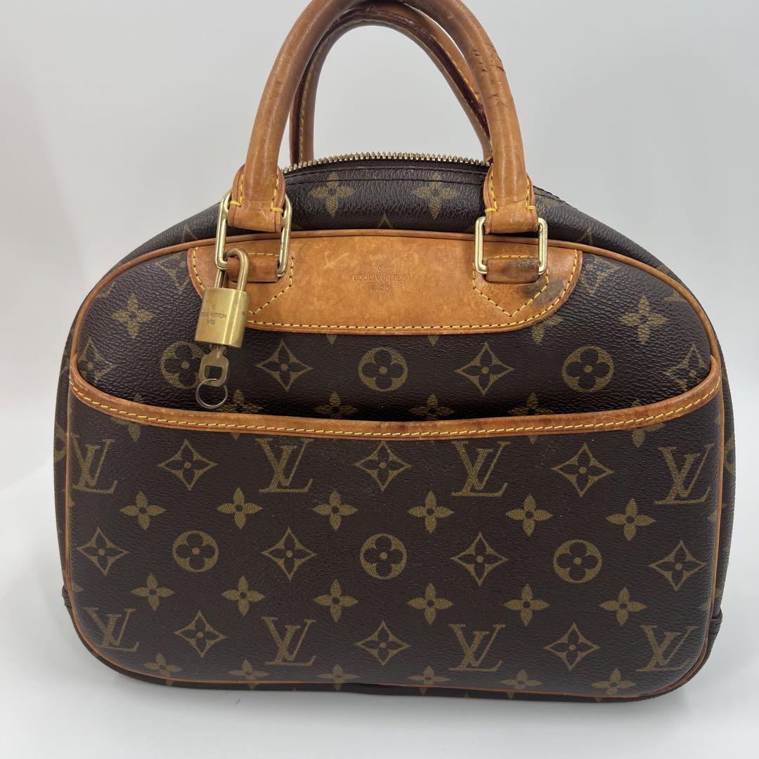 LOUIS VUITTON トゥルーヴィル