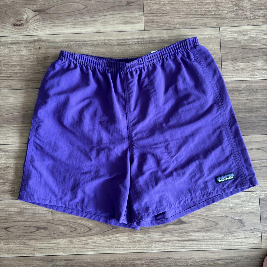 patagonia バギー5inchサイズM【美品】 Patagonia バギーズショーツ 5インチ パープル M - メルカリ