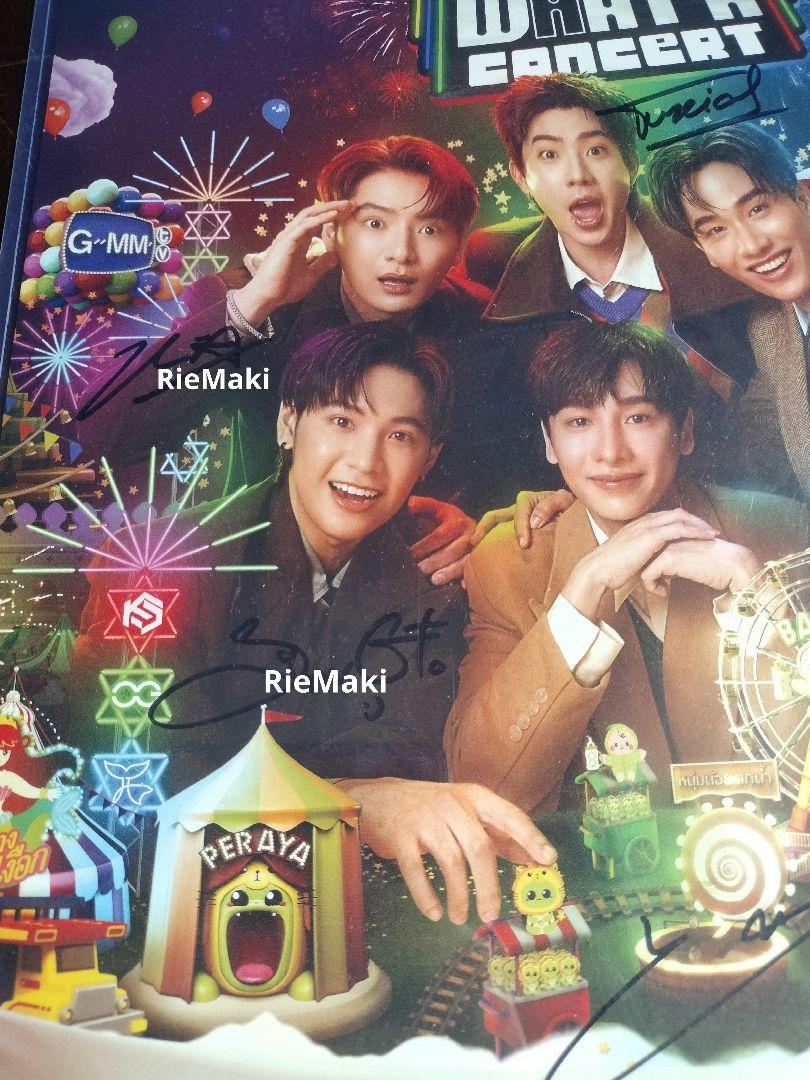 TayNew KristSingto OffGun 直筆サイン入りポスター - メルカリ
