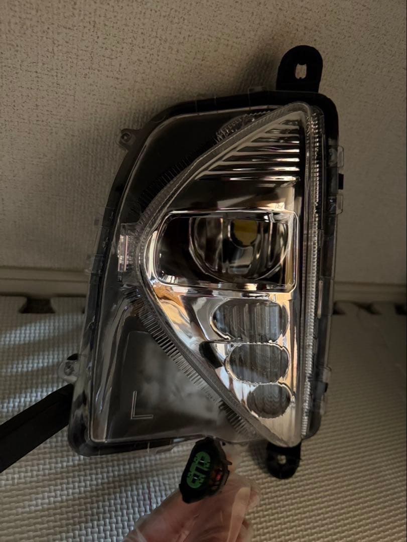 50プリウス　フォグ加工　バルブ交換式　H8H11H16バルブ対応