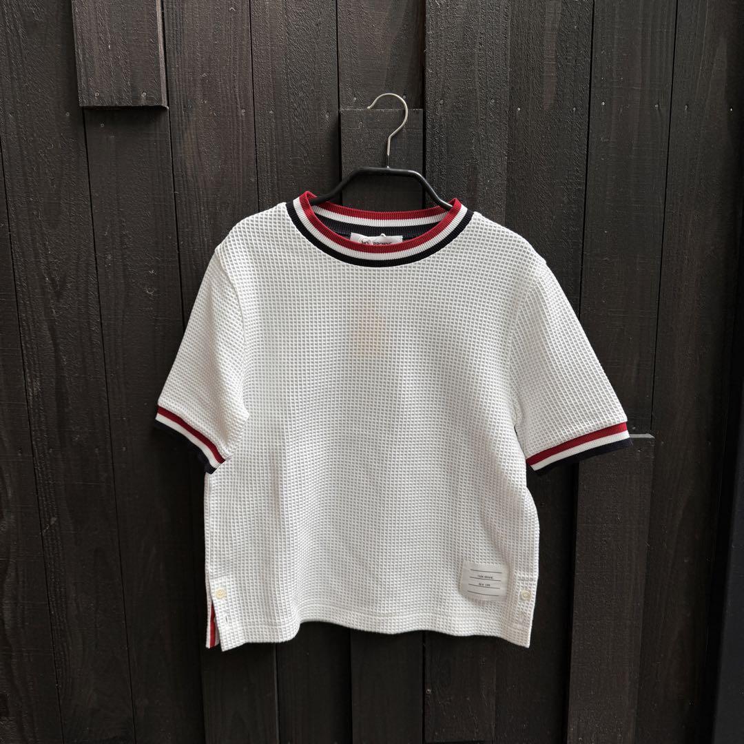 トムブラウン　Tシャツ　新品タグ付き