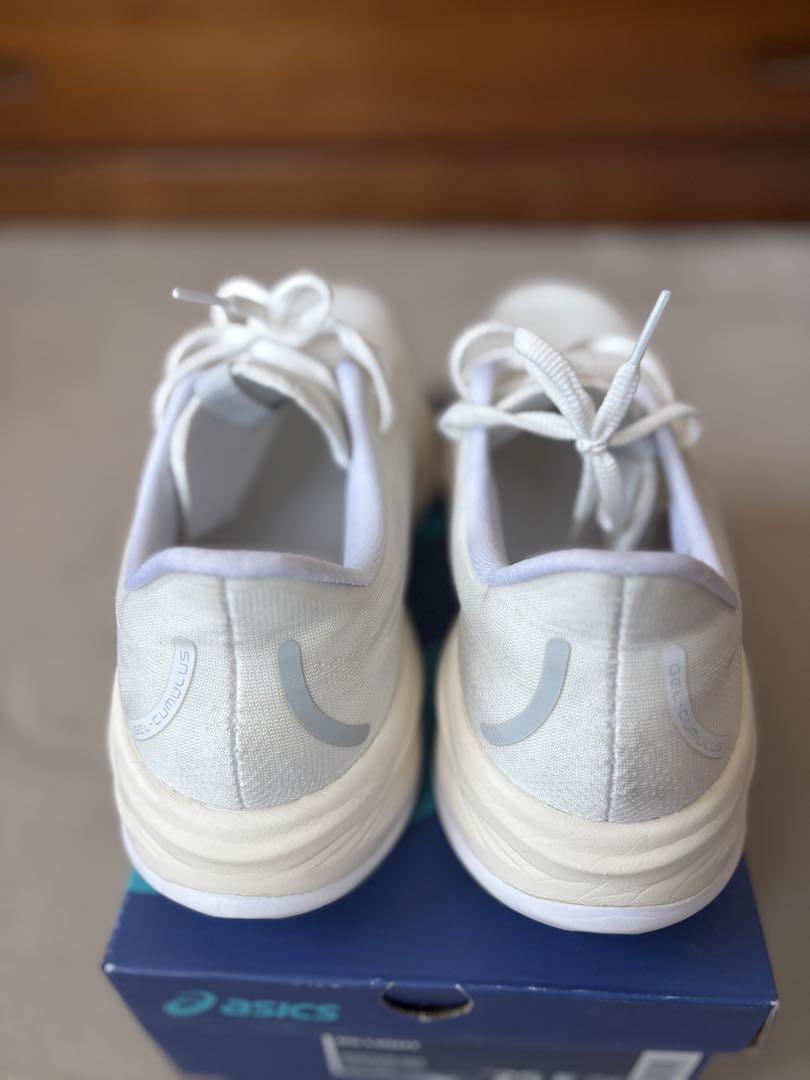 ASICS ホワイト スニーカー