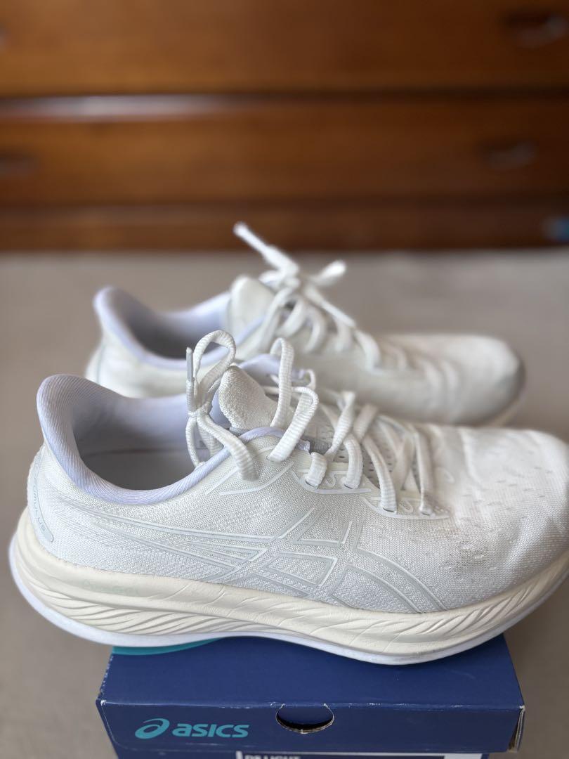 ASICS ホワイト スニーカー