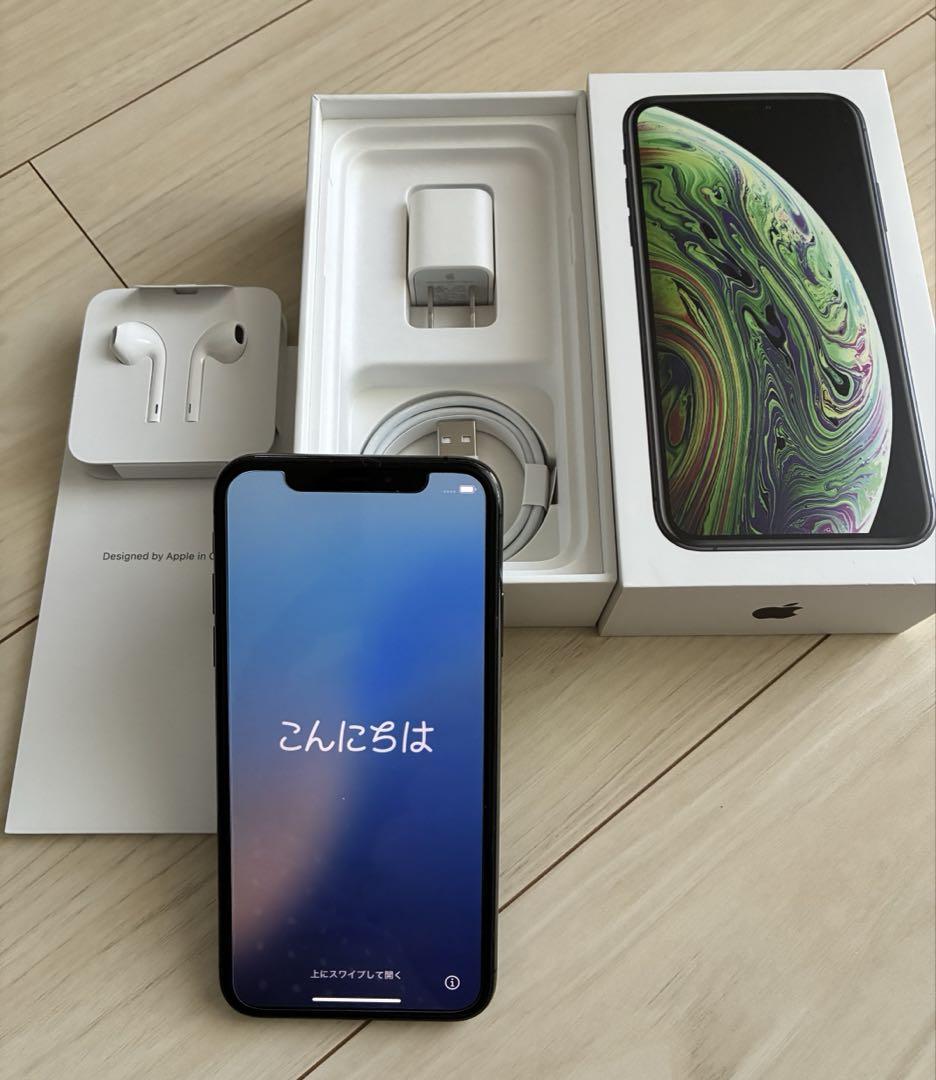 Apple iPhone Xs 64GB スペースグレイ - メルカリ