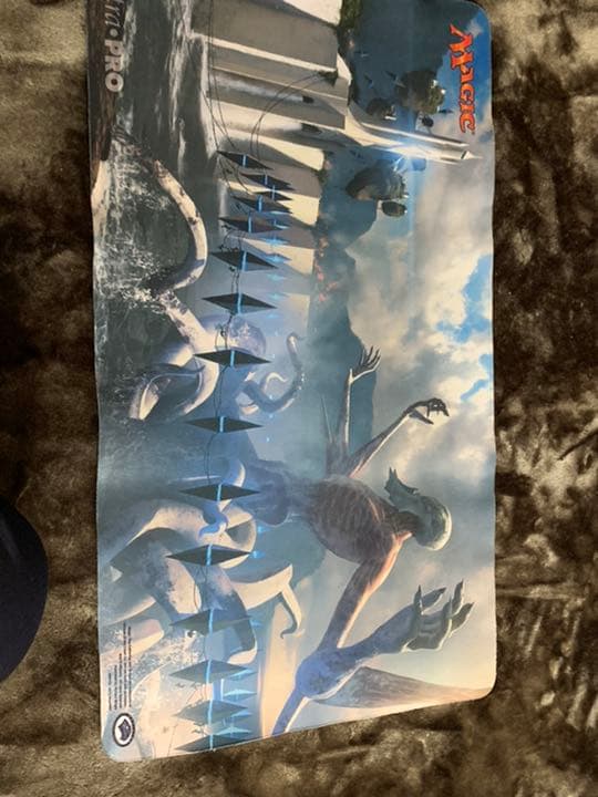 おすすめ 連結面晶体構造 エルドラージ プレイマット ウラモグ 戦乱の