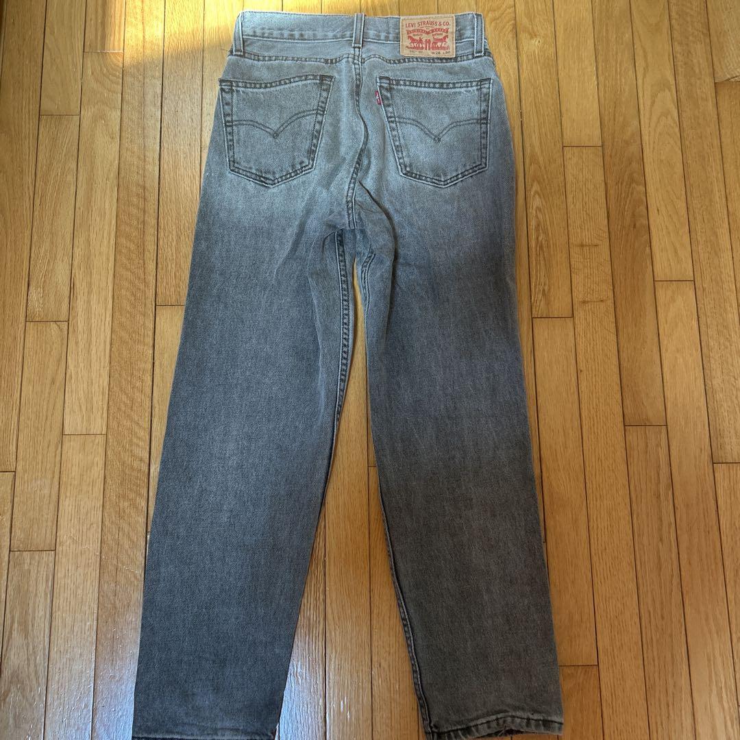 Levi's 550 グレー デニムパンツ W28 L30 - メルカリ