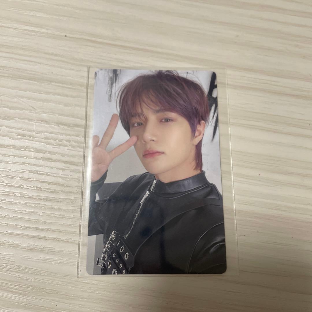 2022春夏新作】 TXT thursday´s child ユニバ特典 ボムギュ 本・音楽