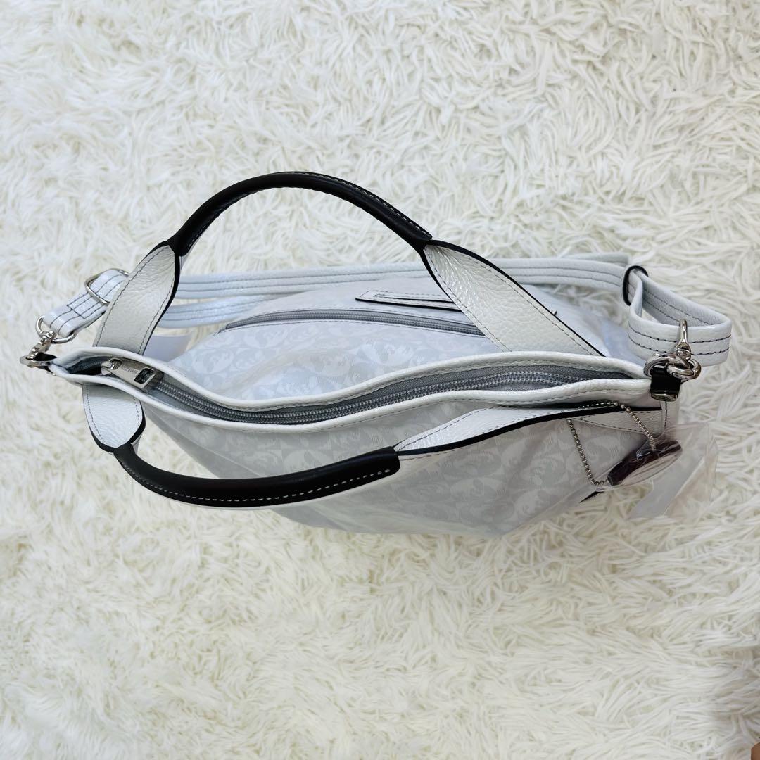 未使用タグ付✨ペレボルサ 2WAY ショルダートートバッグ 総柄